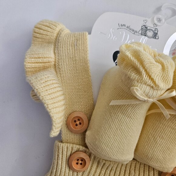 NWT I am always So'Dorable Yellow Ruffle 2 Piece Photo-Op Set Size Up to 12M - Picture 3 of 7